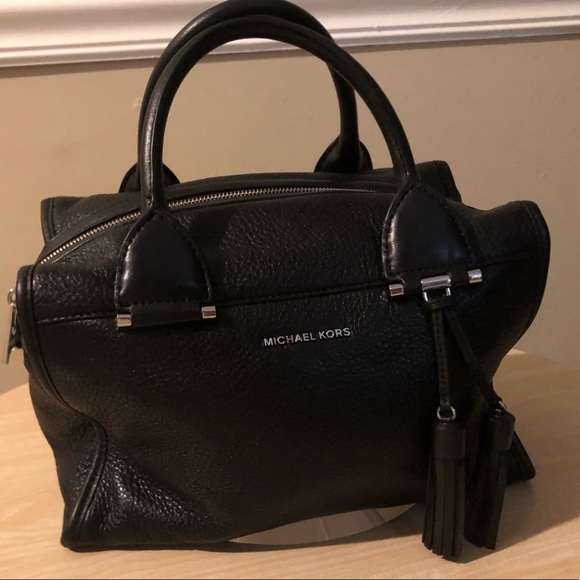 Authentic Michael Kors - Picture 4 of 7